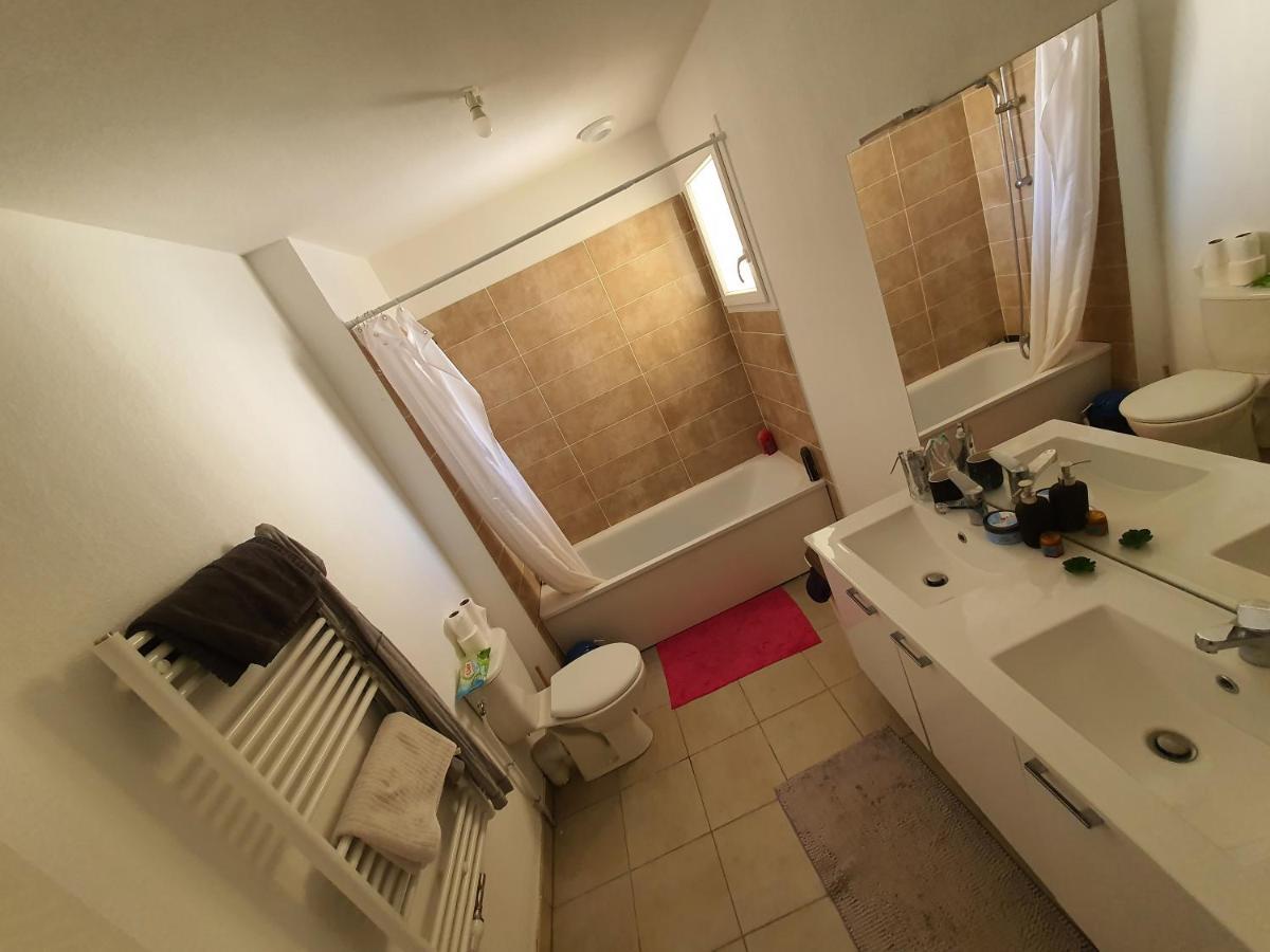 Chambre 11M2 Dans Maison Toute Equipee Трс Экстерьер фото